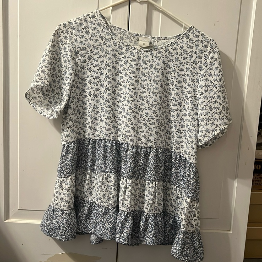 Paper Crane floral top